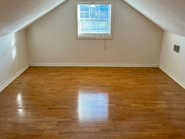 5659 Lymbar Dr in Houston, TX - Building Photo - Building Photo