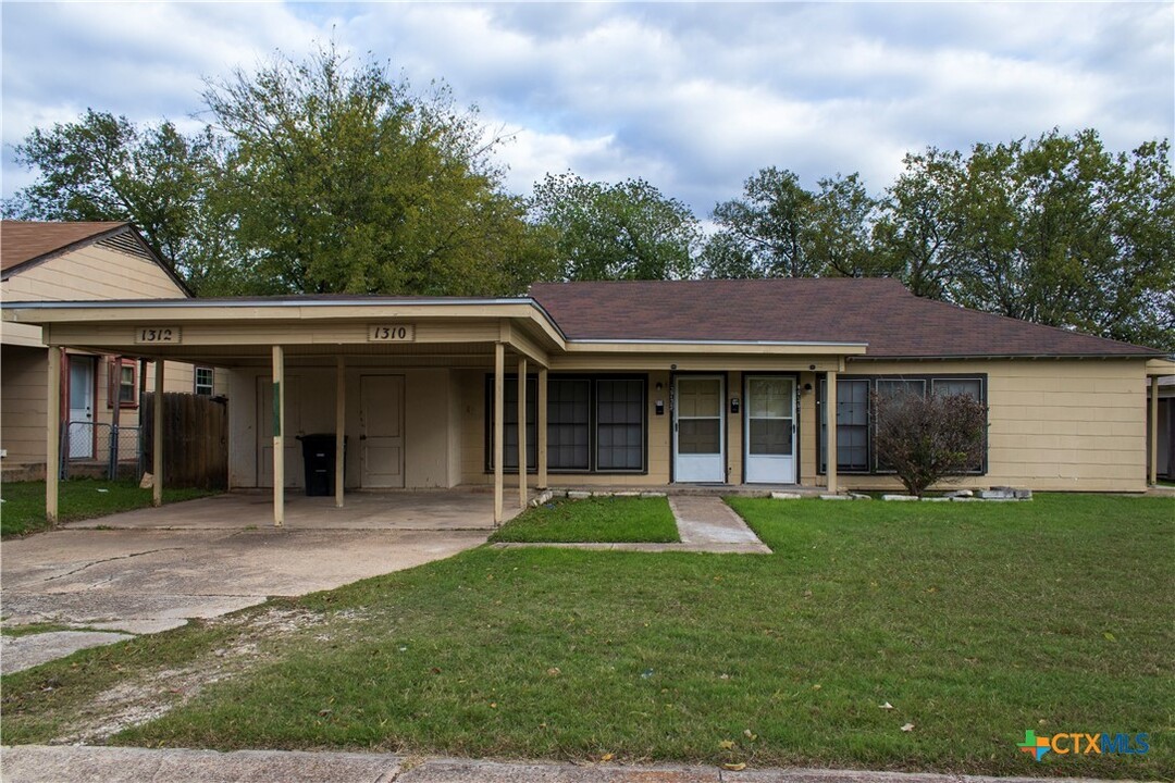 1310 Massey St in Killeen, TX - Building Photo