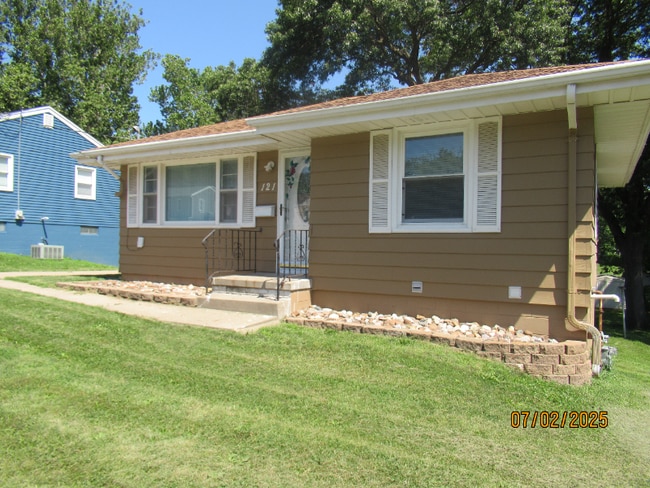 property at 121 Bell Ave