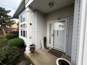 112 S Barton Trail in Batavia, IL - Building Photo - Building Photo