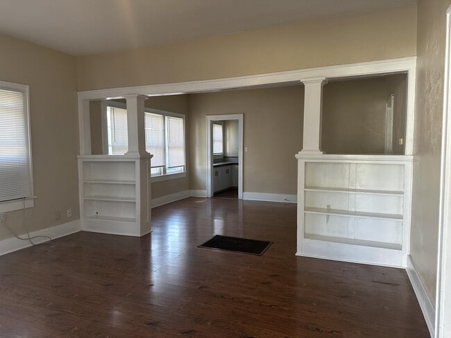 317 N Jackson St in Enid, OK - Building Photo - Building Photo