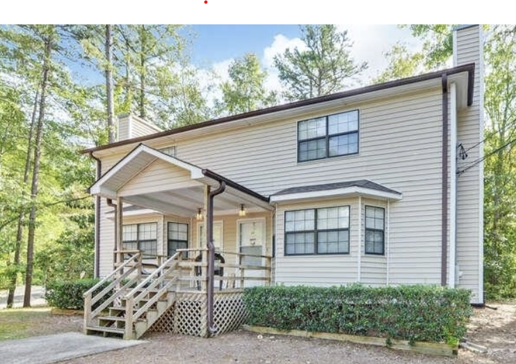 97 Churchill Dr in Toccoa, GA - Building Photo