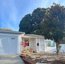 2807 Ruff Ave in Pinole, CA - Building Photo