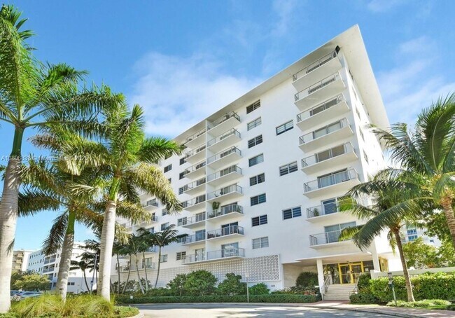 property at 1450 Lincoln Rd