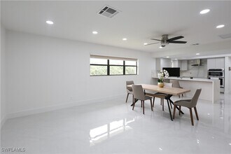 1434 Archer St in Lehigh Acres, FL - Foto de edificio - Building Photo