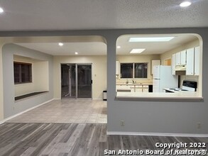 9315 Caen in San Antonio, TX - Building Photo - Building Photo