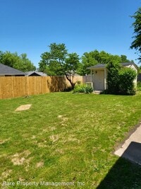 1309 Newbury Dr photo'