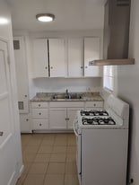 14129 Vanowen St in Los Angeles, CA - Building Photo