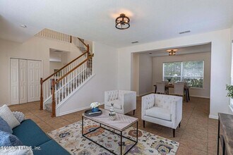 654 Sweet Orange Terrace in St. Augustine, FL - Foto de edificio - Building Photo