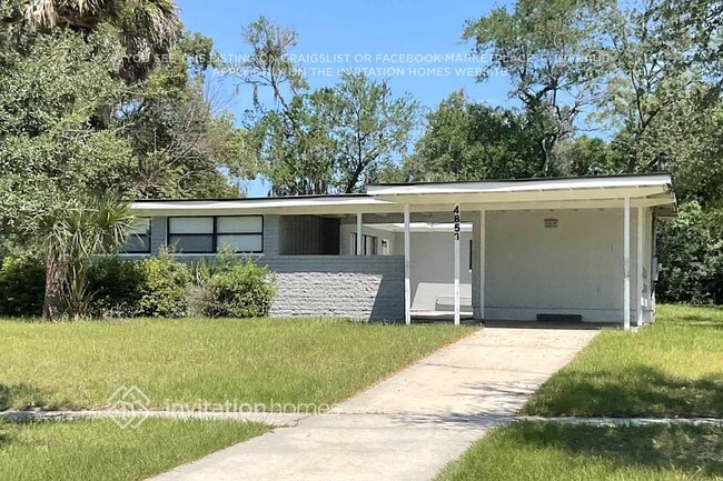 property at 4853 Clyde Dr