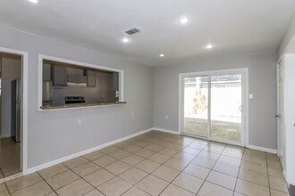 2147 Frey Rd in Houston, TX - Building Photo - Building Photo