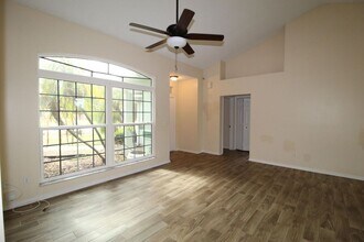 2073 SW Capeador St in Port St. Lucie, FL - Building Photo - Building Photo