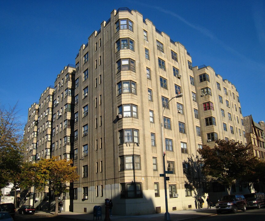 1505 Grand Concourse in Bronx, NY - Building Photo