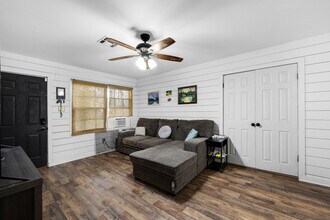 1913 NW Baldwin Ave in Lawton, OK - Building Photo - Building Photo