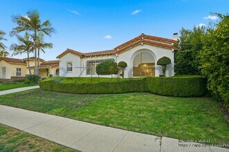 1421 Stearns Dr in Los Angeles, CA - Building Photo - Building Photo