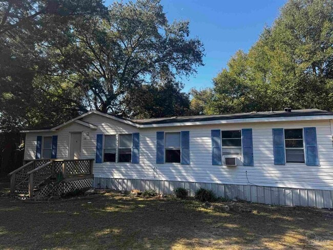 property at 4409 Gatewood Ln