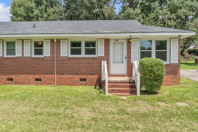 property at 172 Old Petrie Rd
