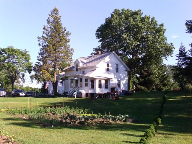 property at 435 Brown St