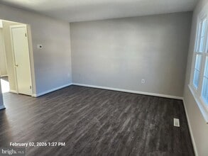 1329 Robinhood Ln in Front Royal, VA - Building Photo - Building Photo