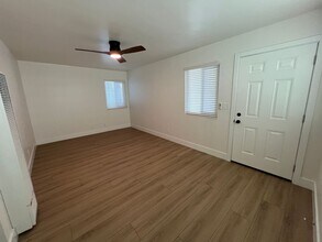 224 13th St in Huntington Beach, CA - Building Photo - Building Photo