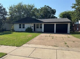1505 Cascade St in Mesquite, TX - Building Photo