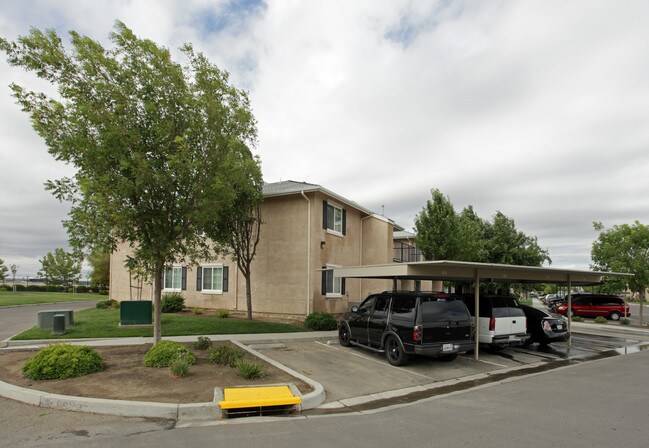 The Village at Mendota in Mendota, CA - Building Photo - Building Photo