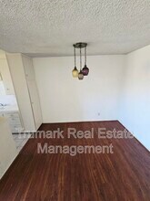 4619 Lexington Ave in Los Angeles, CA - Building Photo - Building Photo