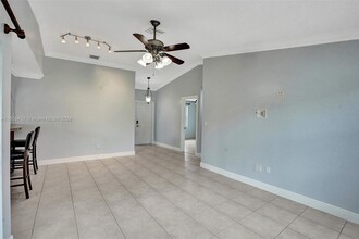 3537 NW 78th Terrace in Hollywood, FL - Building Photo - Building Photo