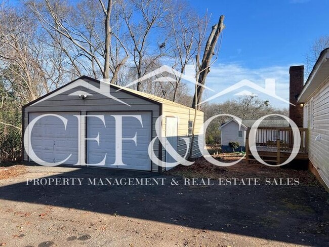 127 Rosewood Cir in Duncan, SC - Building Photo - Building Photo