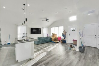 4621 Collins Ave in Dallas, TX - Foto de edificio - Building Photo