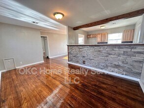 312 Bolton Pl in Midwest City, OK - Building Photo - Building Photo