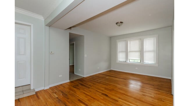 3734 W Lawrence Ave in Chicago, IL - Building Photo - Building Photo