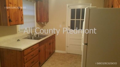 1925 Kennesaw Dr in Charlotte, NC - Building Photo - Building Photo