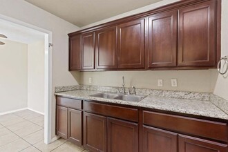 304 Carnival Dr in El Paso, TX - Building Photo - Building Photo