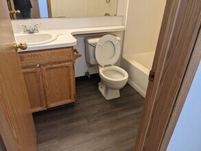 15718 NE 4th St in Vancouver, WA - Building Photo - Building Photo