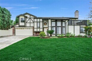 19620 Leadwell St in Los Angeles, CA - Building Photo