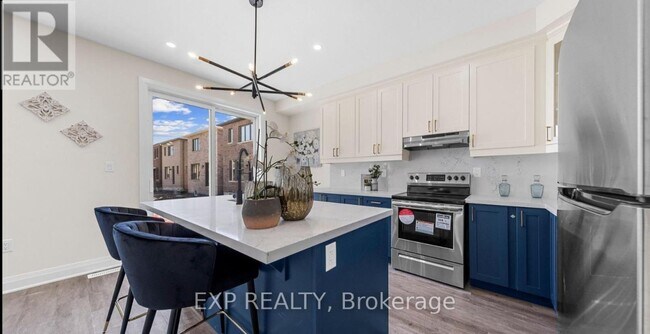 3307 Thunderbird Prom in Pickering, ON - Building Photo - Building Photo