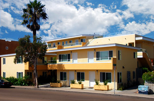 Mission Manor Apartments