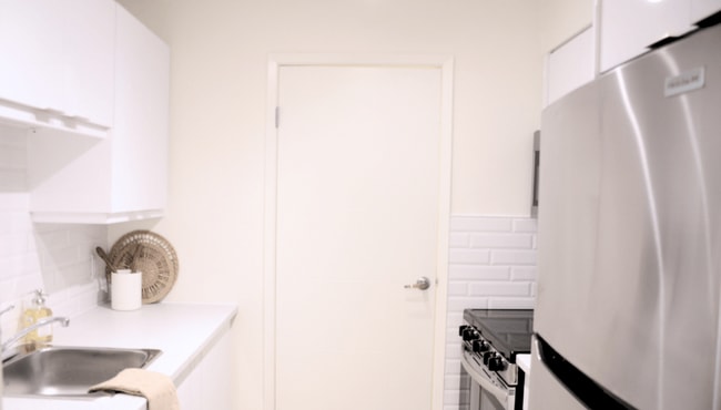 75 Knightsridge