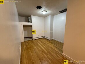 469 Commonwealth Ave in Boston, MA - Building Photo - Building Photo