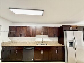 1540 SW 5th Pl in Fort Lauderdale, FL - Building Photo - Building Photo