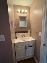 48 Juniper Rd in North Attleboro, MA - Building Photo - Building Photo