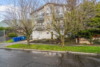 Ballard Market Apartments in Seattle, WA - Building Photo - Building Photo