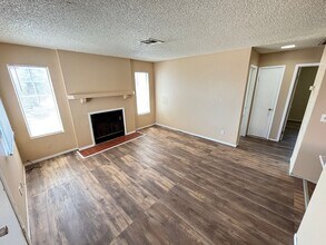 4220 Middlesex Ave in Las Vegas, NV - Building Photo - Building Photo