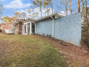 3590 Cloudland Dr in Stone Mountain, GA - Building Photo - Building Photo