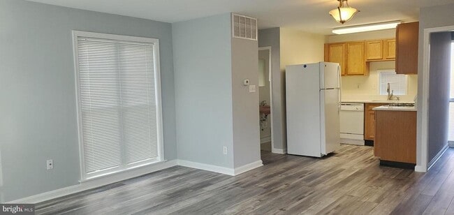 property at 3004 St Clair Dr