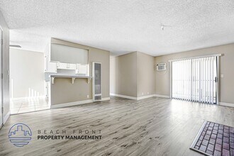 14427 Cerise Ave. in Hawthorne, CA - Foto de edificio - Building Photo