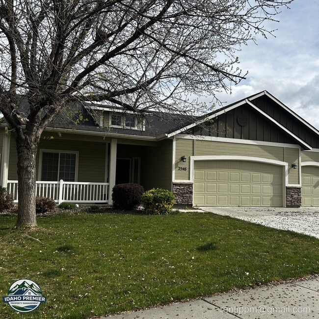 2546 W Cerulean Dr in Kuna, ID - Building Photo - Building Photo