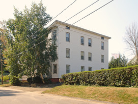 13 Dwight St Apartments