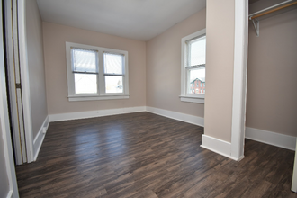 1424 Johnson St in La crosse, WI - Building Photo - Building Photo
